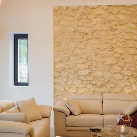 Charming In The Heart Of San Rafael * Santa Gertrudis (Ibiza)