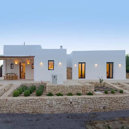 Charming In The Heart Of San Rafael Santa Gertrudis (Ibiza)
