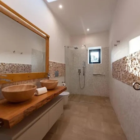 Charming In The Heart Of San Rafael *